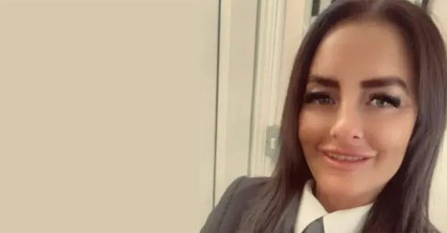 婴儿遗体藏殡仪师住所 放婴儿椅“看卡通片”