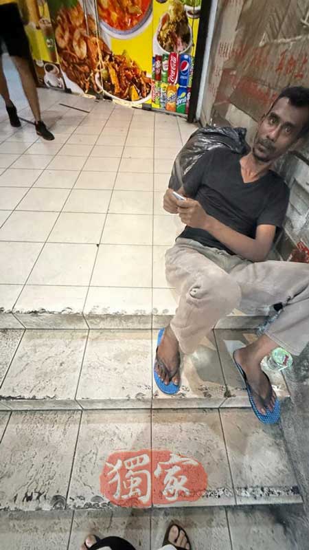 网红Aluk等人澄清有给该流浪汉100令吉作为临时演员费用。