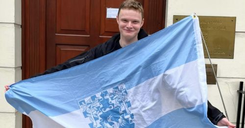 他抓漏洞欧洲自立国家 14岁就当总统还有护照