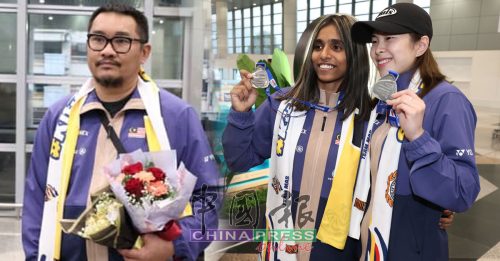 世界羽球锦标赛｜康乐蒂娜心态升级 罗斯曼赞赏再冲冠