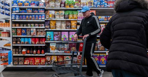 美国半数消费靠富人 低收入者明显减少支出