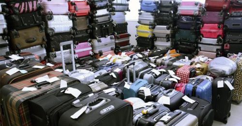 旅客频遗弃行李箱 日本机场头大真相看这里