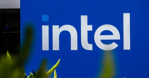 英特尔加速改革 两大部门高层大洗牌