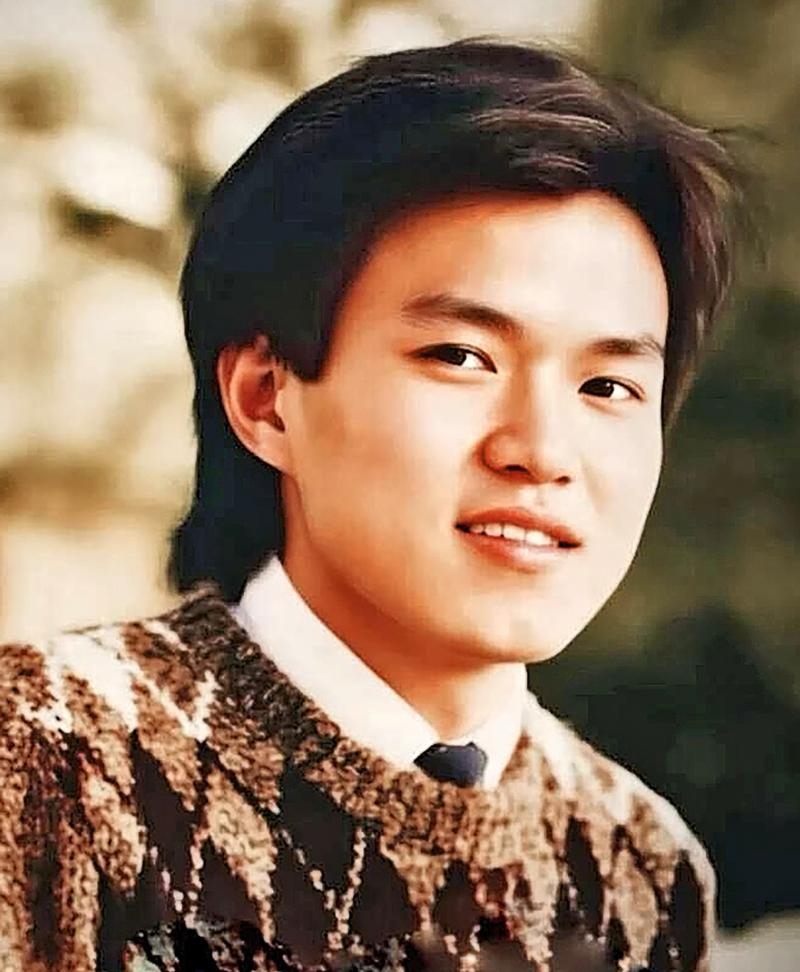 年轻时的陈锡尧，留学美国。