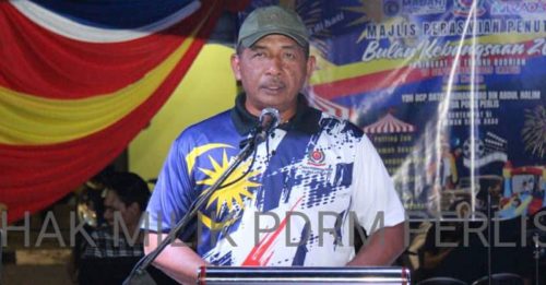 拆解军火 藏车厢或货物中 玻总警长：多渠道流入我国