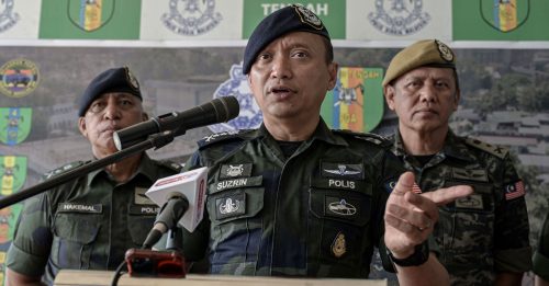 泰国军火走私案 男马有余党在逃