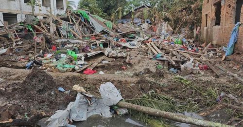 缅甸武装组织：军方空袭 致19名高中生死亡！