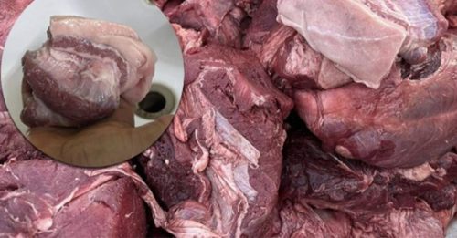 猪肉抹牛血当牛肉卖 泰黑心摊贩遭揭发