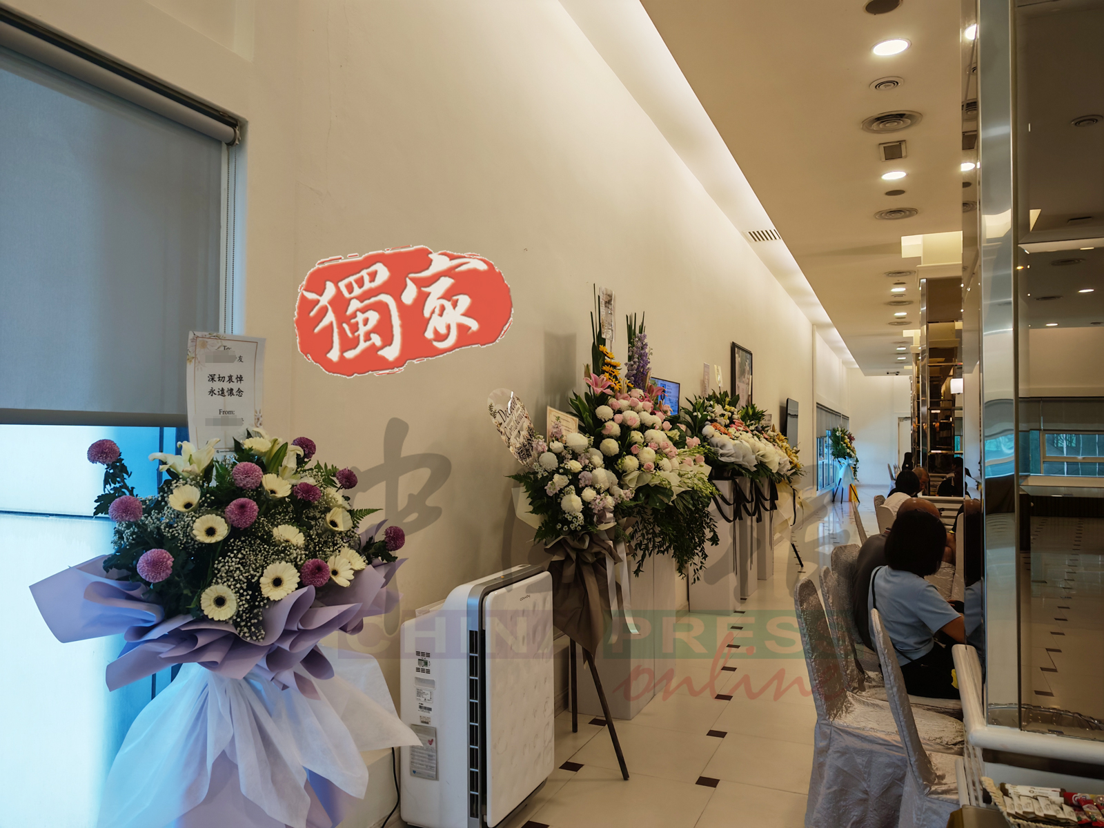 女死者父母无法接受爱女骤逝，拒绝让肇祸司机及代表到灵堂致哀。