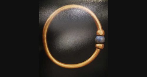 埃及“法老大盗”抓到了 3000年黄金手镯 惨遭熔化贱卖1.7万