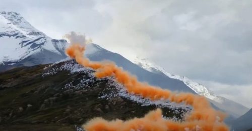 中国艺术家蔡国强 喜马拉雅山脉放烟花惹议