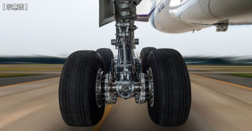 客机降错跑道 险酿严重空难