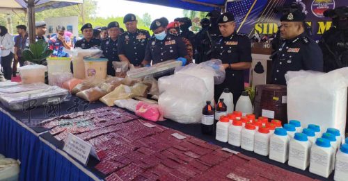 火灾“烧出”炼毒厂 起获市值逾千万毒品