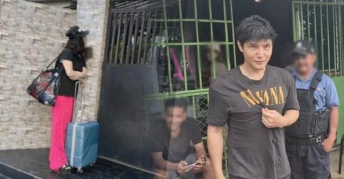 男子“帅得让人窒息” 遭痴情大妈连番“逼婚”骚扰