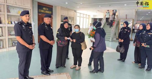 男子运尸遭截查｜受伤警员仍在ICU 怡保警区移交抚恤金予家人