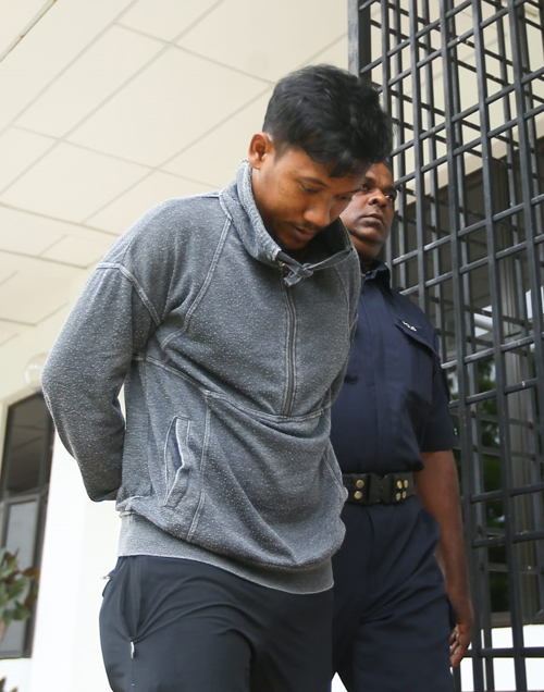 面对2项控罪的被告阿米鲁,俯首认罪,被判罚款8000令吉。