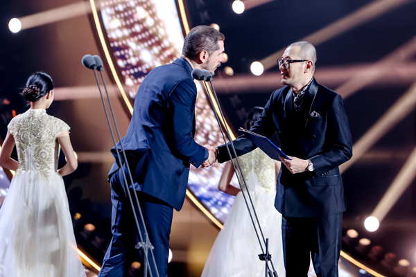 张吉安新作《摇篮凡世》 丝路国际电影节 获 最佳编剧