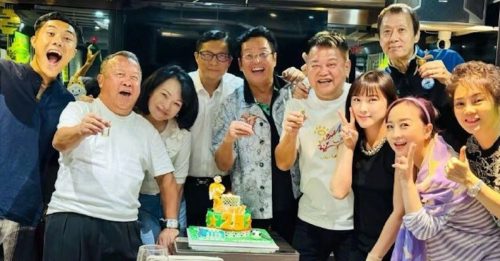 为60年老友庆生 陈百祥破冰谭咏麟