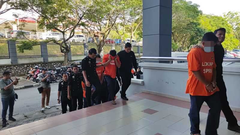 19名男嫌犯和8名女嫌犯，在反贪会情报组展开的跨州行动（Op Rentas）中被捕。
