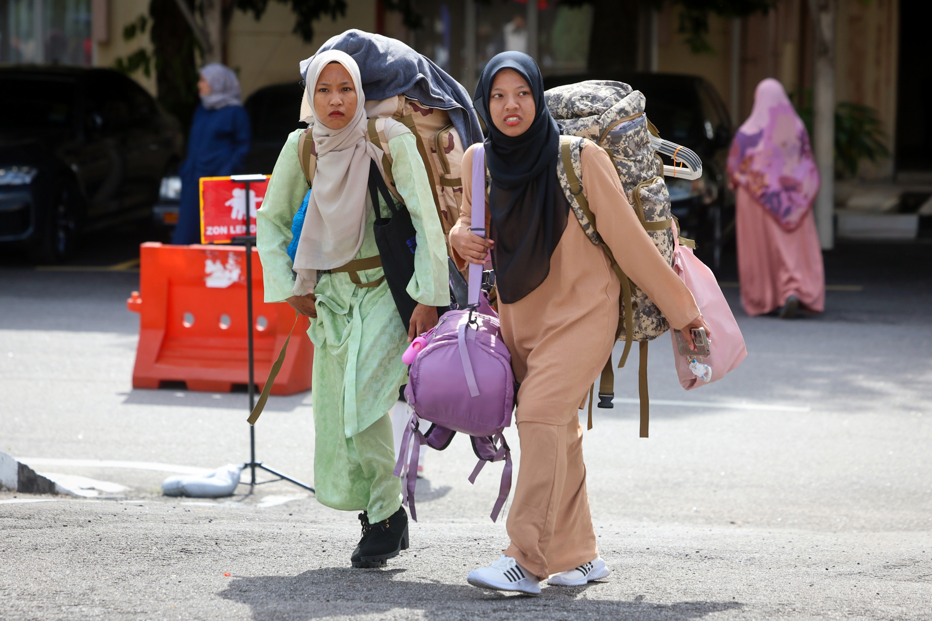 国民服务 20%退出 529学员报到