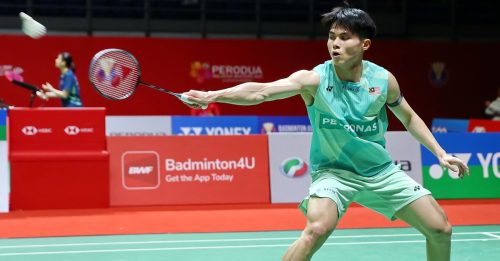 韩国羽球公开赛 |两局力克王正行 贺首维勇闯16强