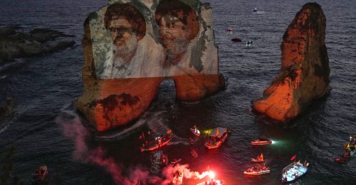 真主党无视黎巴嫩总理禁令 举行投影活动纪念阵亡领导人