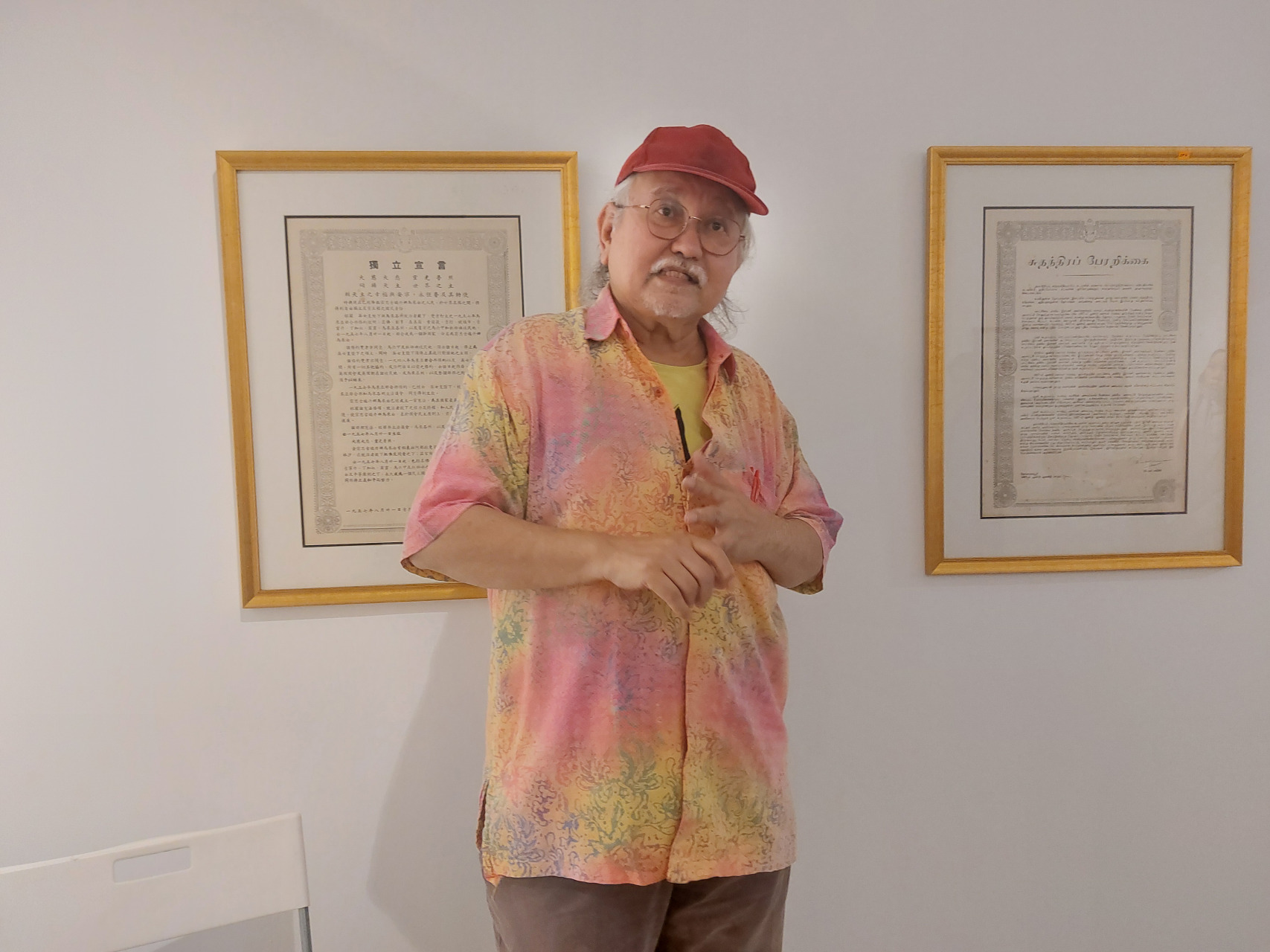 看好文：主题故事｜课本没教的独立故事 Raja Ahmad用旧报刊缝合历史