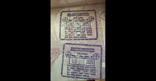 新山关卡护照盖错日期 男子及时发现纠正 否则后果GG了