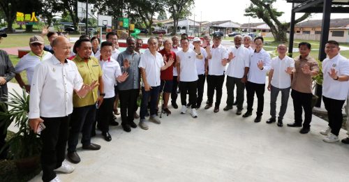 倪可敏：落实城市翻新法案 改善老旧建筑与社区