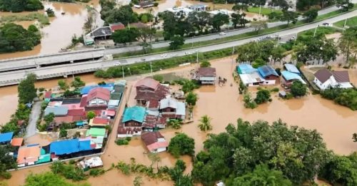泰16府连日暴雨 12死逾34万人受灾