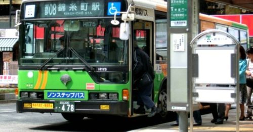 日本爆巴士司机荒 要减班次上调票价