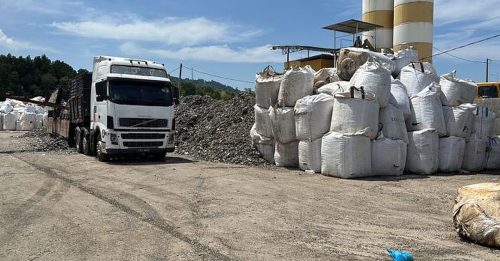 非法处理电子废料 扣押2233万令吉设备 6人落网