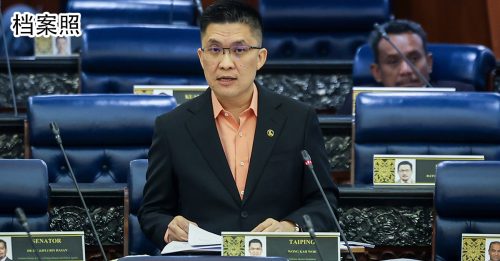 教育部不打算近期内调整 寄宿学校教师兼舍监津贴