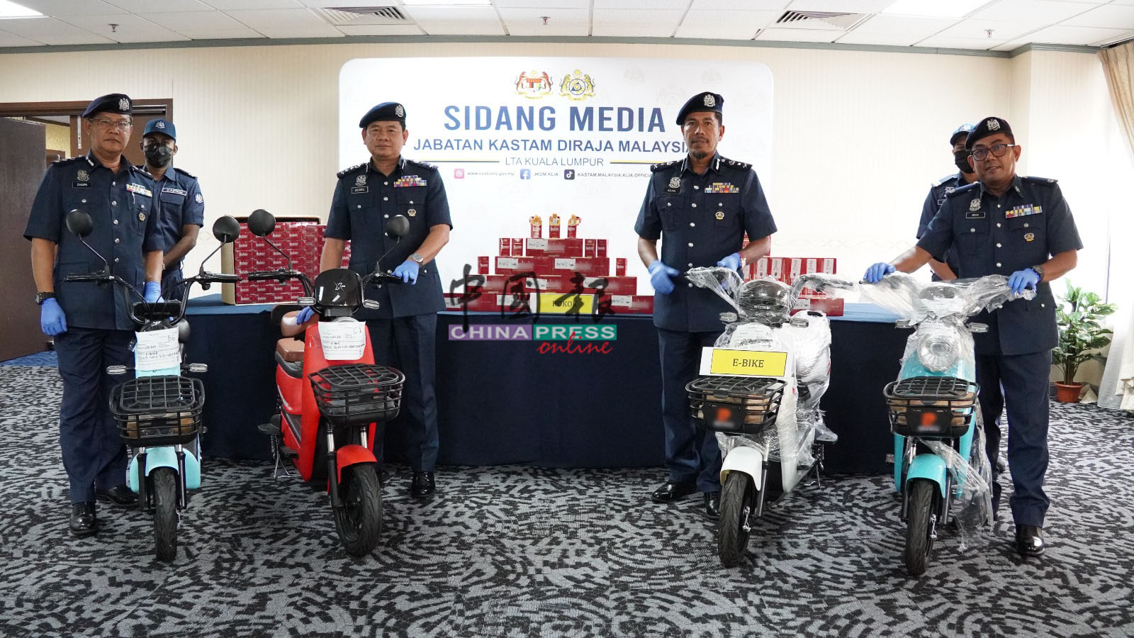 洗衣粉包装鱼目混珠 关税局破走私冰毒