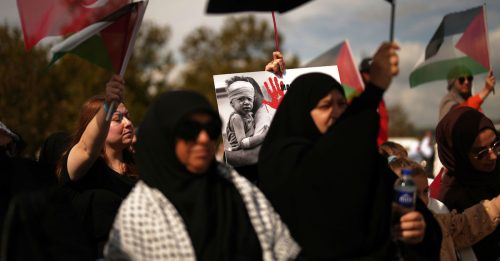 以军拦截人道船｜土耳其谴责以军“恐怖行为” 意大利全国罢工声援船队