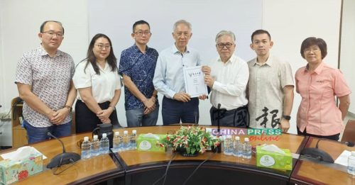 校园#MeToo风暴｜宽中5人调查出炉 颜老师 何老师 性骚投诉成立