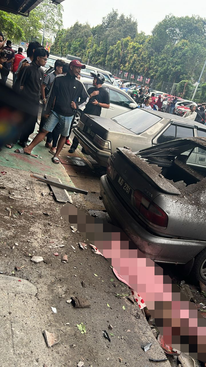 警方事后到场展开调查。