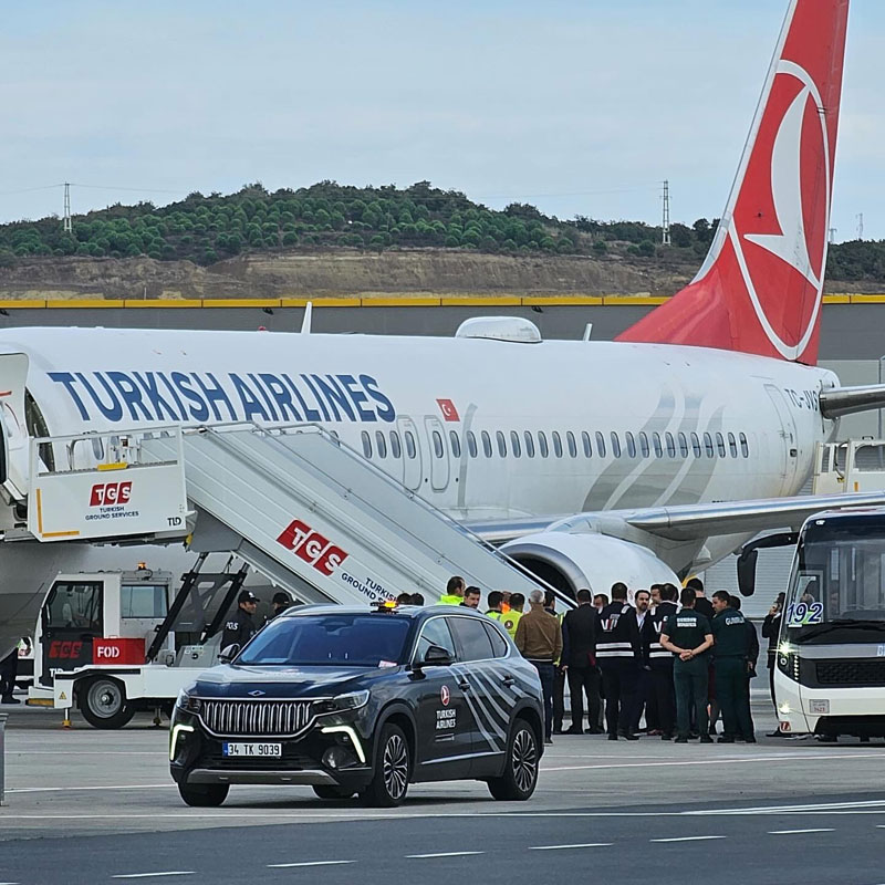 载有全球坚韧船队志工的土耳其航空客机安全降落伊斯坦布尔机场。