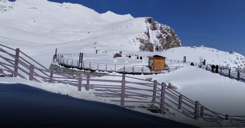 旅游调色盘︱达古冰川 雪域秘境