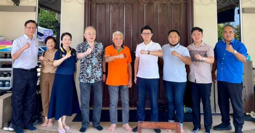 交换政治局势意见 魏家祥拜会邦莫达