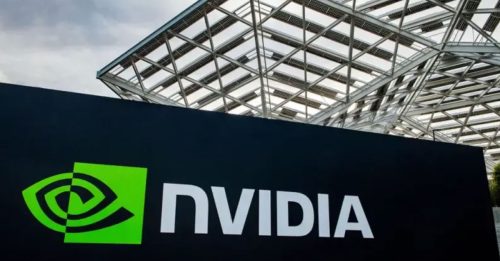 辉达股价涨5% 市值破 5兆美元大关