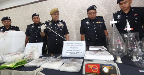 租屋“清洗”低质冰毒 警起获逾287万令吉货 夫妇被捕