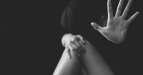 逃家少女投靠男友 反被当泄欲玩具卖掉