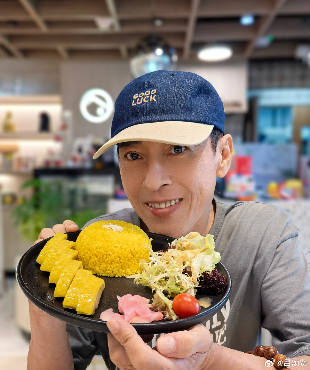 吕颂贤2个月来多次入院甚至进ICU。