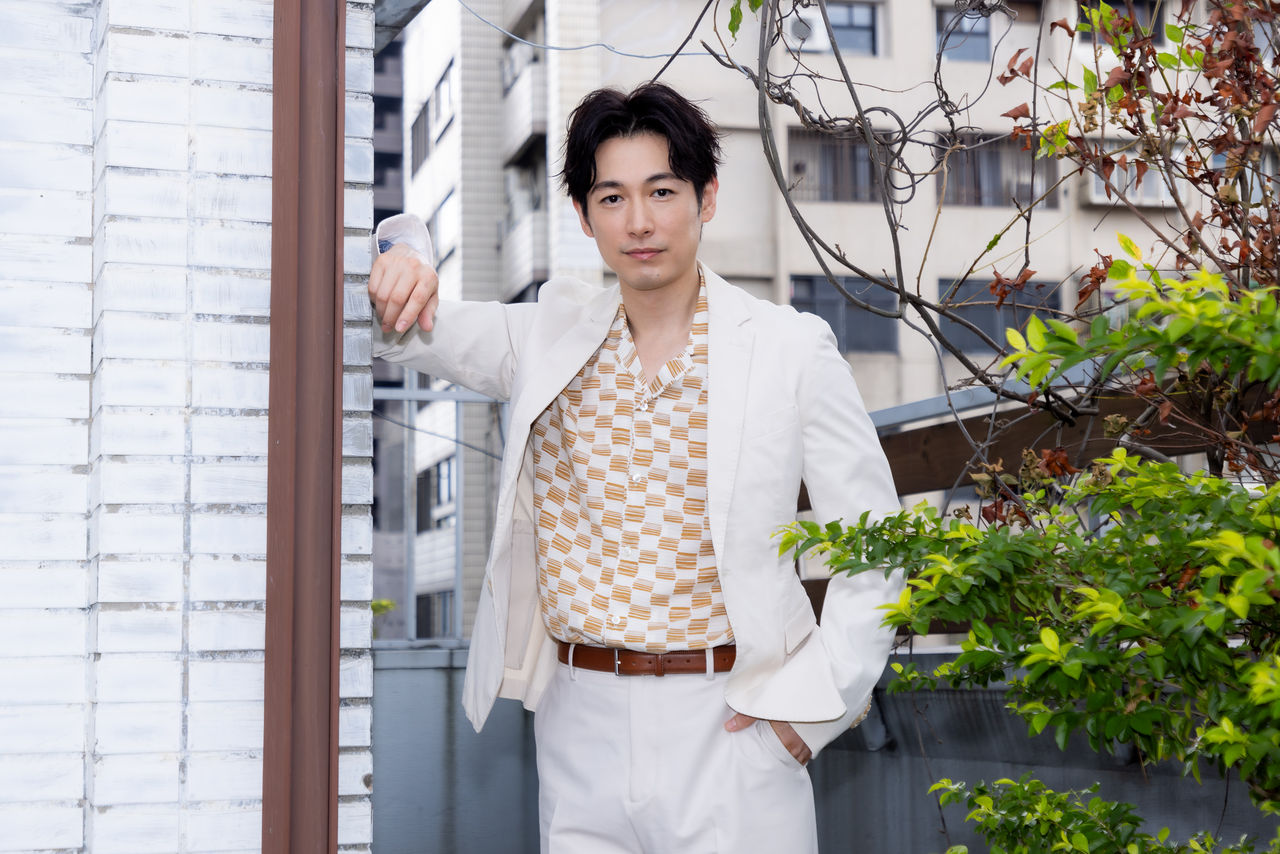 藤冈靛18日宣布离婚。