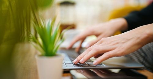 职场面面观 ︱小心使用滑鼠，女性比男性易患滑鼠手！