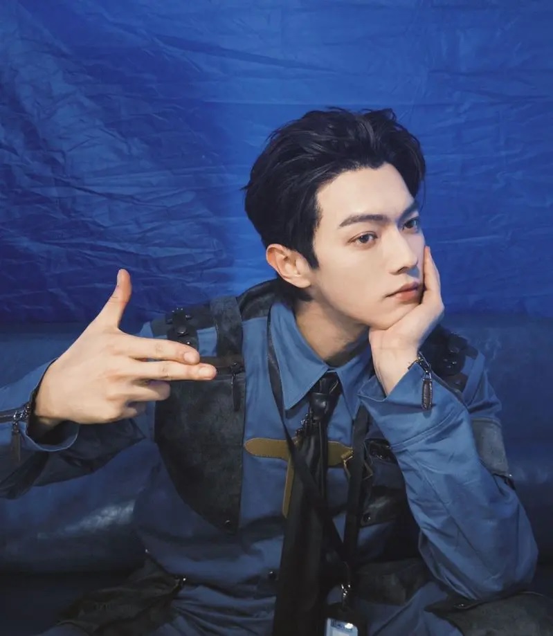 许凯走过丑闻风波，如今新剧将开拍。(取材自微博)