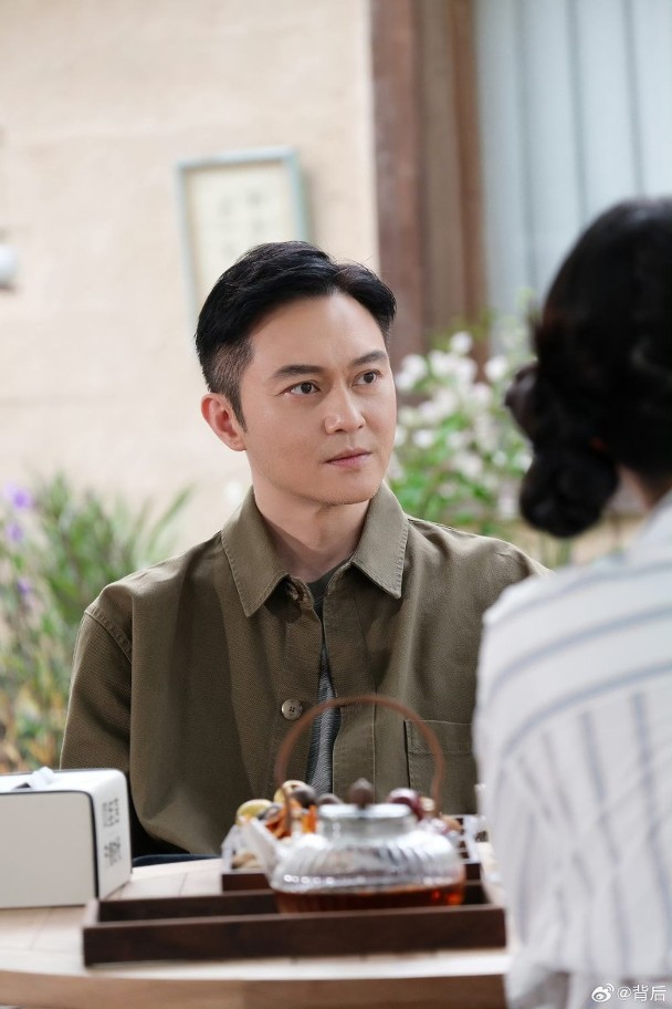 张智霖笑言自己的理想是执导一部预算很高的电影。