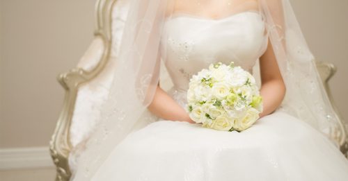 花逾9万假结婚 越女与“夫” 双双入狱