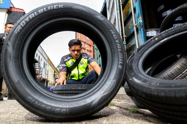 走私轮胎案 反贪会今与交通部内贸部开会